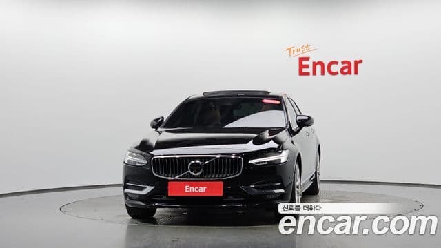 Volvo S90 3
