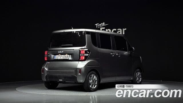 Kia The New Kia Ray 2