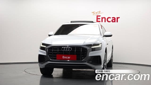 Audi Q8 (4M) 3