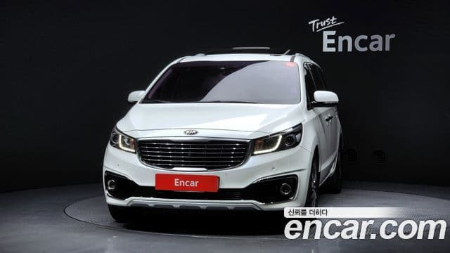 Kia All New Carnival 3