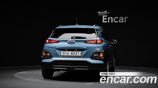 Hyundai Kona 4