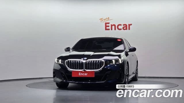 BMW i5 (G60) 3