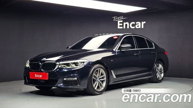 BMW 5 Series (G30)