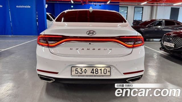 Hyundai Grandeur IG 4