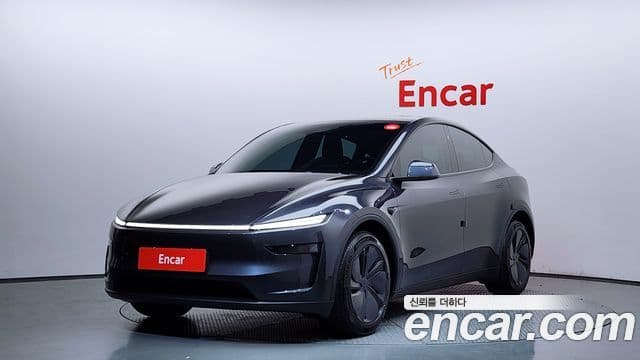 Tesla Model Y 1
