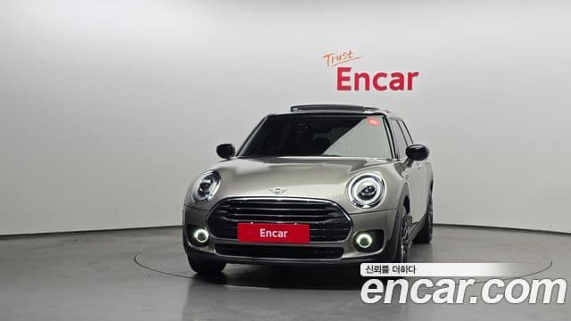 MINI Cooper Clubman 3