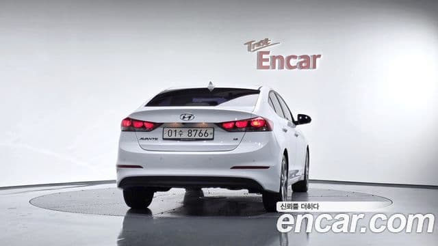 Hyundai Avante AD 3