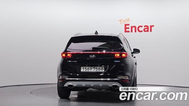 Kia Sportage The Bold 4