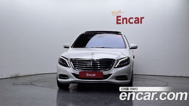 Mercedes-Benz S-Class W222 3