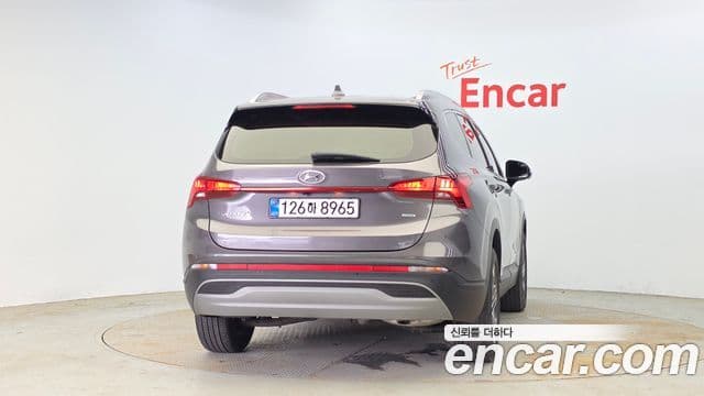 Hyundai The New Santa Fe 4