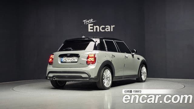 MINI Cooper 2