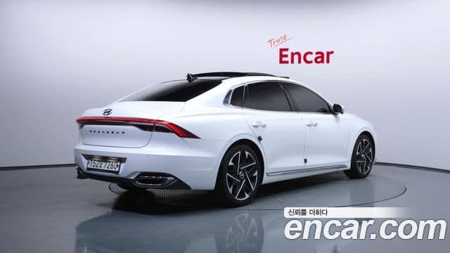 Hyundai The New Grandeur IG 2