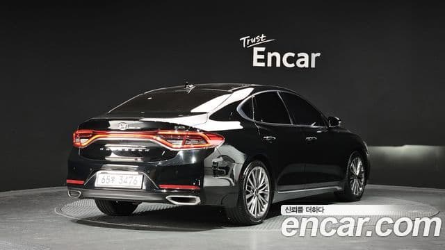 Hyundai Grandeur IG 2