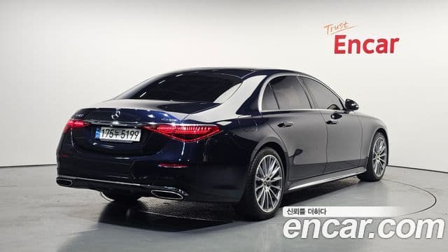 Mercedes-Benz S-Class W223 2