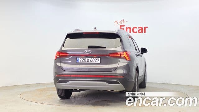 Hyundai The New Santa Fe 3