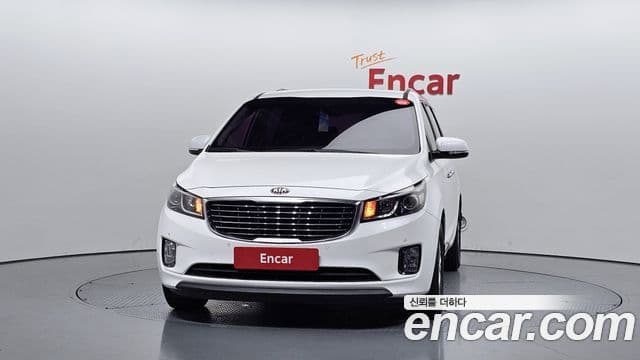 Kia All New Carnival 3