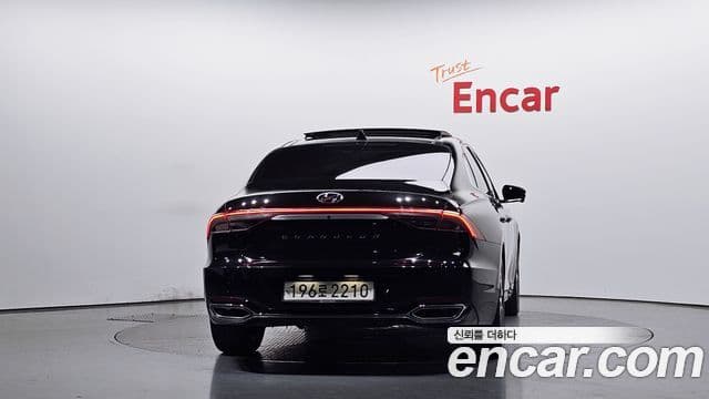 Hyundai The New Grandeur IG 4