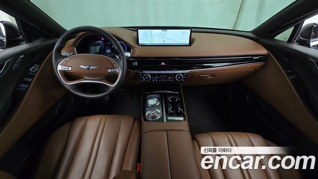 Genesis G80 (RG3) 4
