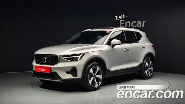 Volvo XC40 1