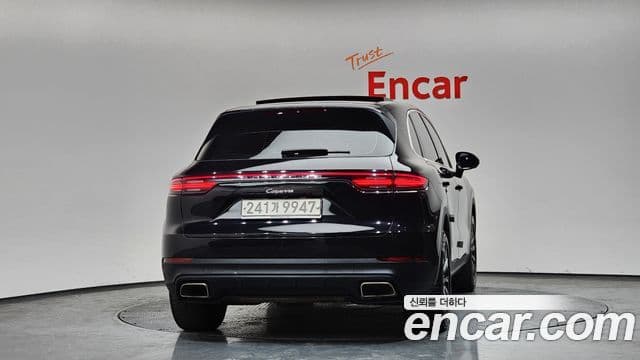 Porsche Cayenne (PO536) 4