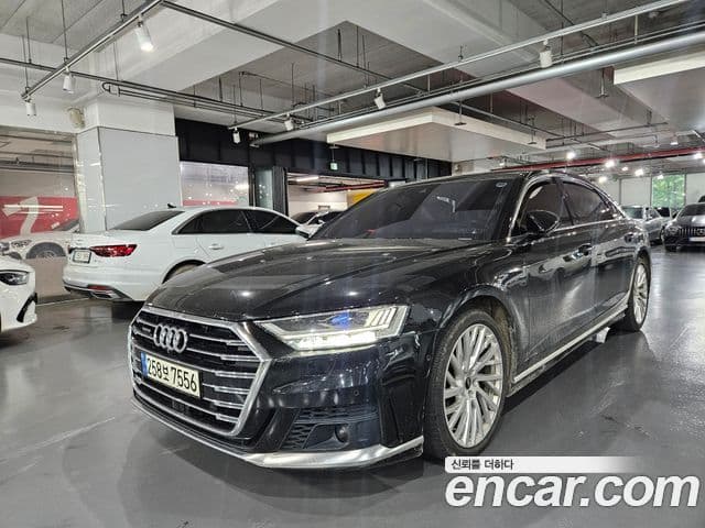Audi A8 (D5) 2