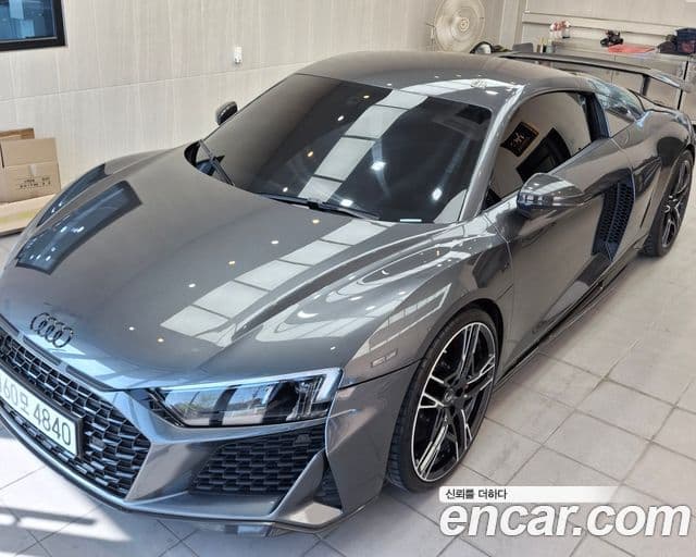 Audi R8 (4S)