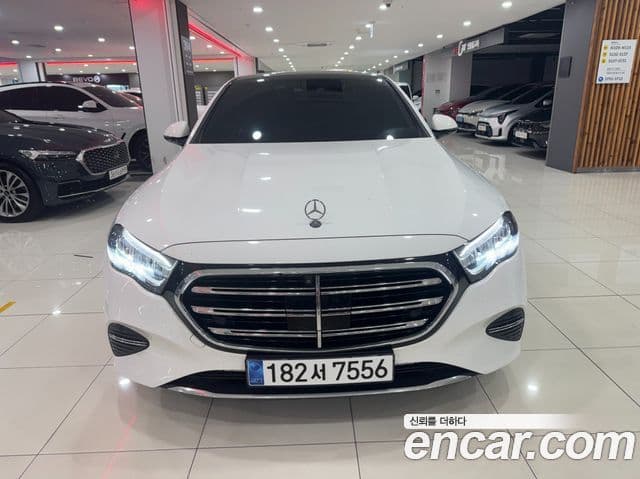 Mercedes-Benz E-Class W214 2
