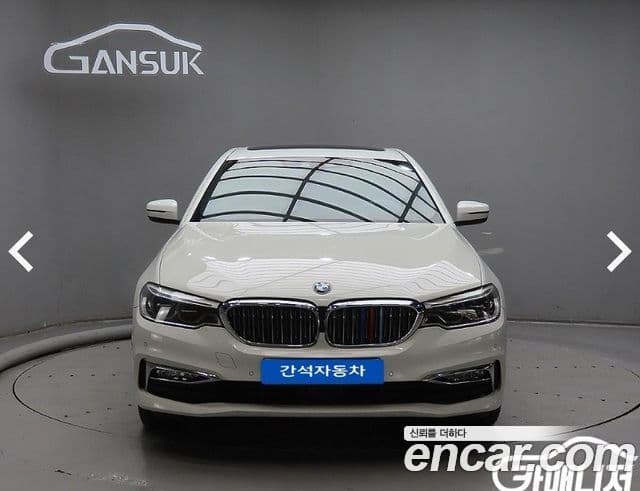 BMW 5 Series (G30)