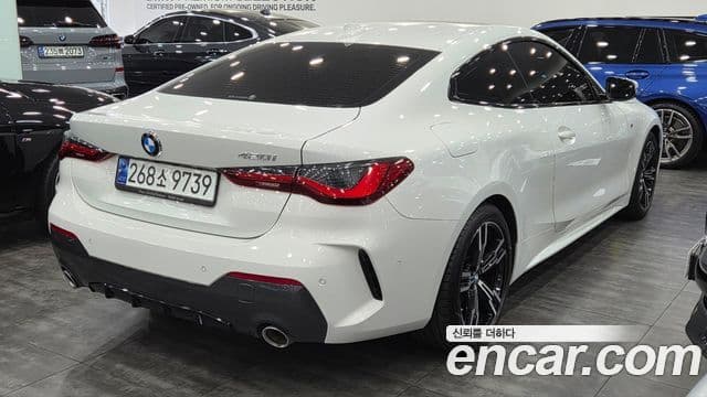 BMW 4 Series (G22) 2