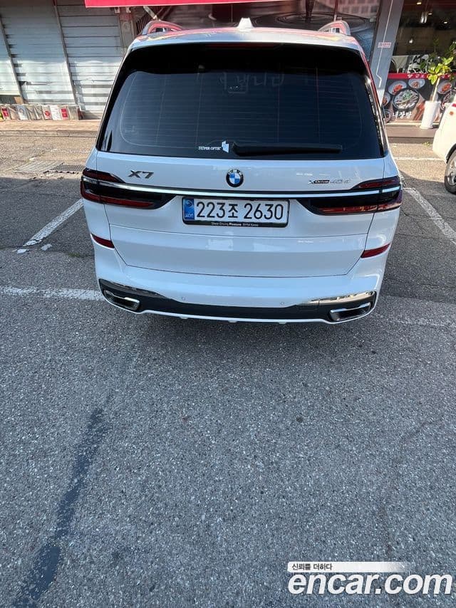 BMW X7 (G07) 4