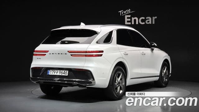 Genesis GV70 2