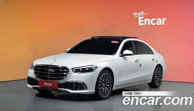 Mercedes-Benz S-Class W223 1
