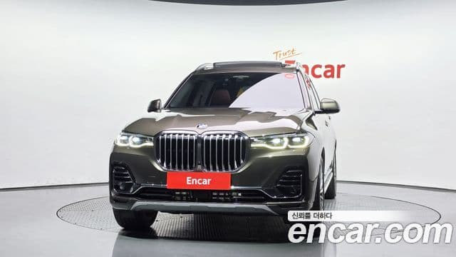 BMW X7 (G07) 3