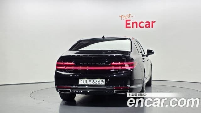 Genesis G90 3