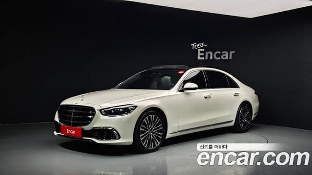 Mercedes-Benz S-Class W223 1