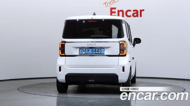Kia The New Kia Ray EV 4