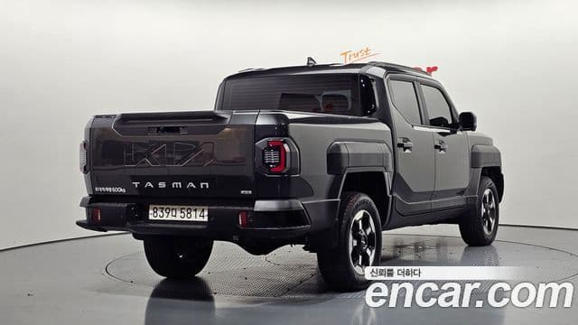 Kia Tasman 2