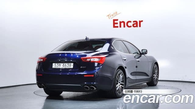 Maserati Ghibli 2
