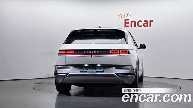 Hyundai Ioniq 5 4