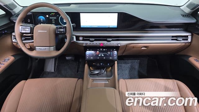 Hyundai Grandeur (GN7) 4