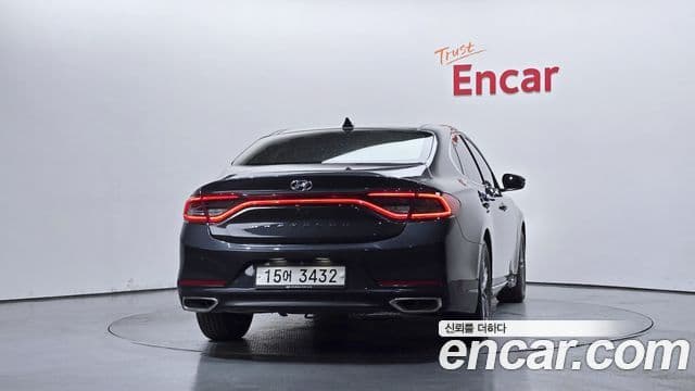 Hyundai Grandeur IG 3
