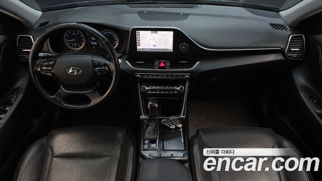 Hyundai Grandeur IG 4