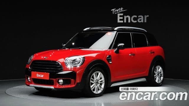 MINI Cooper Countryman 1