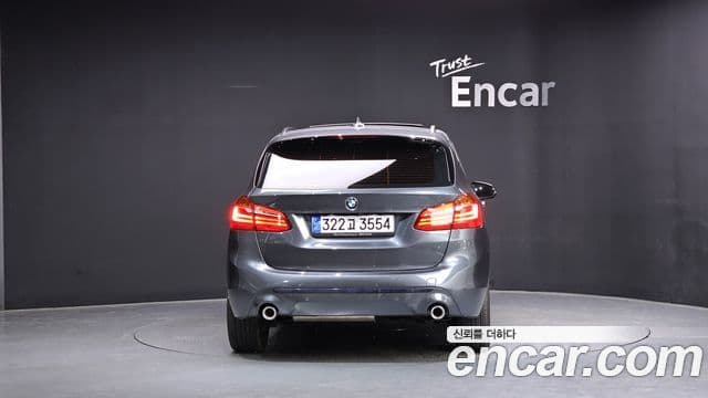 BMW 2 Series Active Tourer (F45) 4
