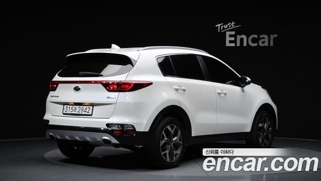 Kia Sportage The Bold 2