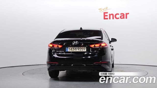 Hyundai Avante AD 4