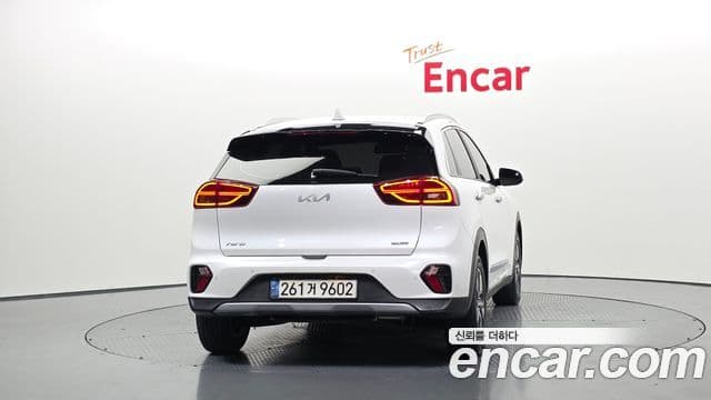 Kia The New Niro 4