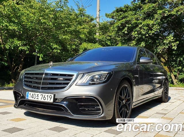 Mercedes-Benz S-Class W222