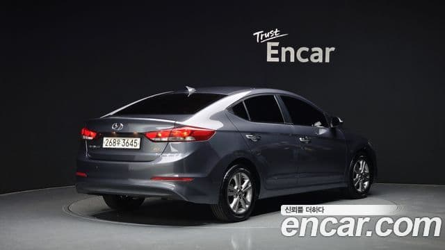 Hyundai Avante AD 2