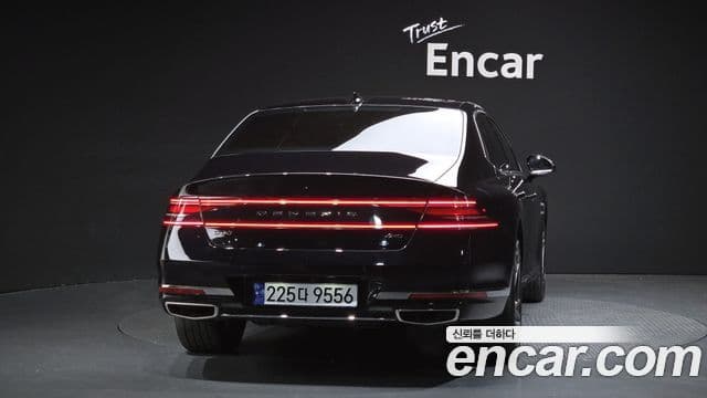Genesis G90 (RS4) 4